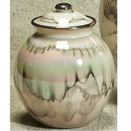 Small Corona Sandtones Urn